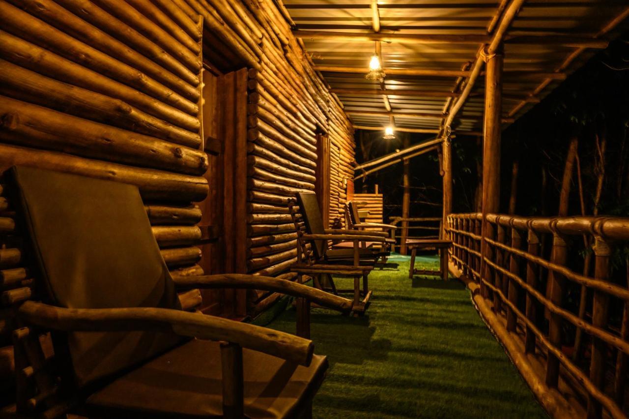 Anandavana Jungle Living By Lexstays - Kanthalloor-Marayur Exteriör bild