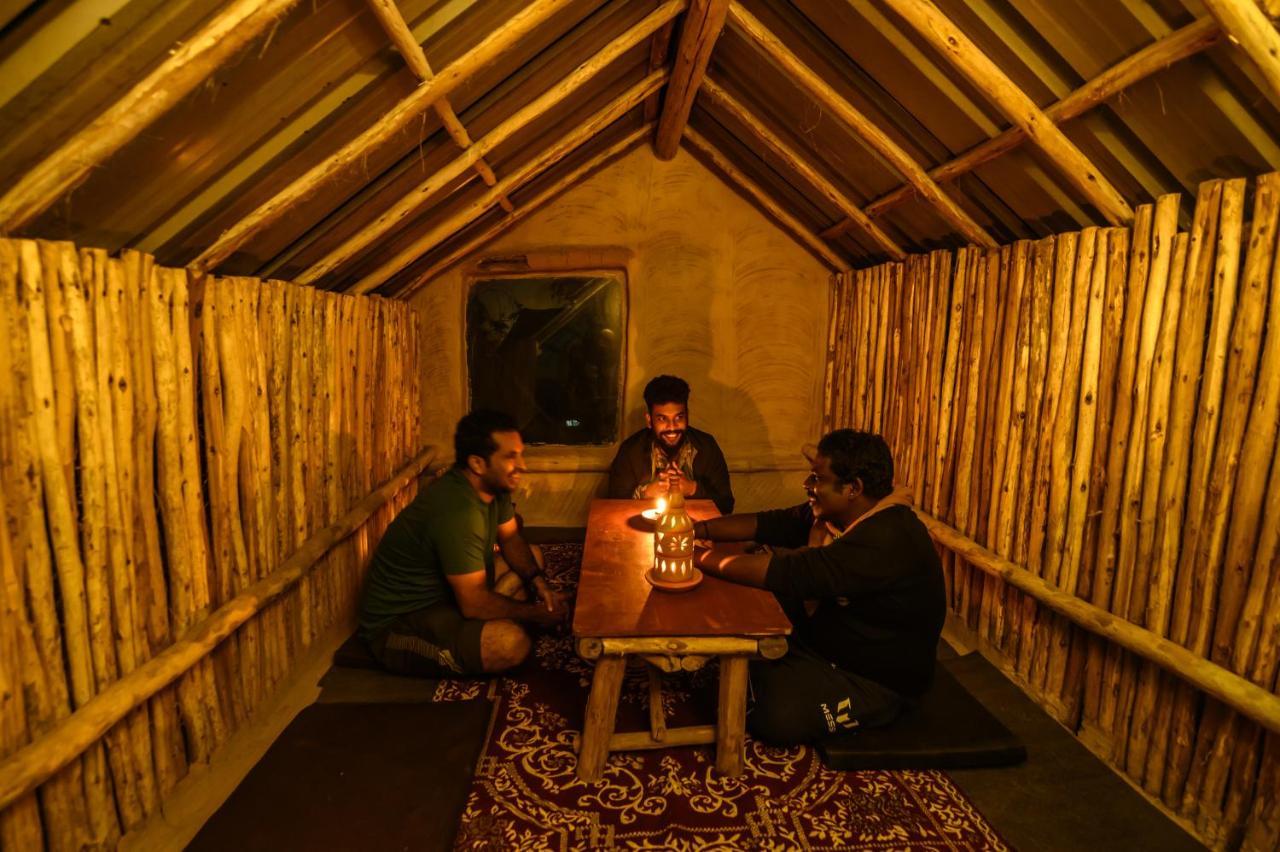 Anandavana Jungle Living By Lexstays - Kanthalloor-Marayur Exteriör bild